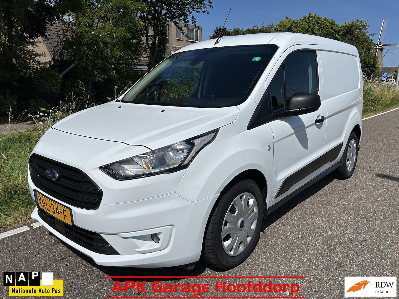 Ford Transit Connect - 1.5 EcoBlue L1 Trend / AIRCO / Cruise / 6-versn - AutoWereld.nl