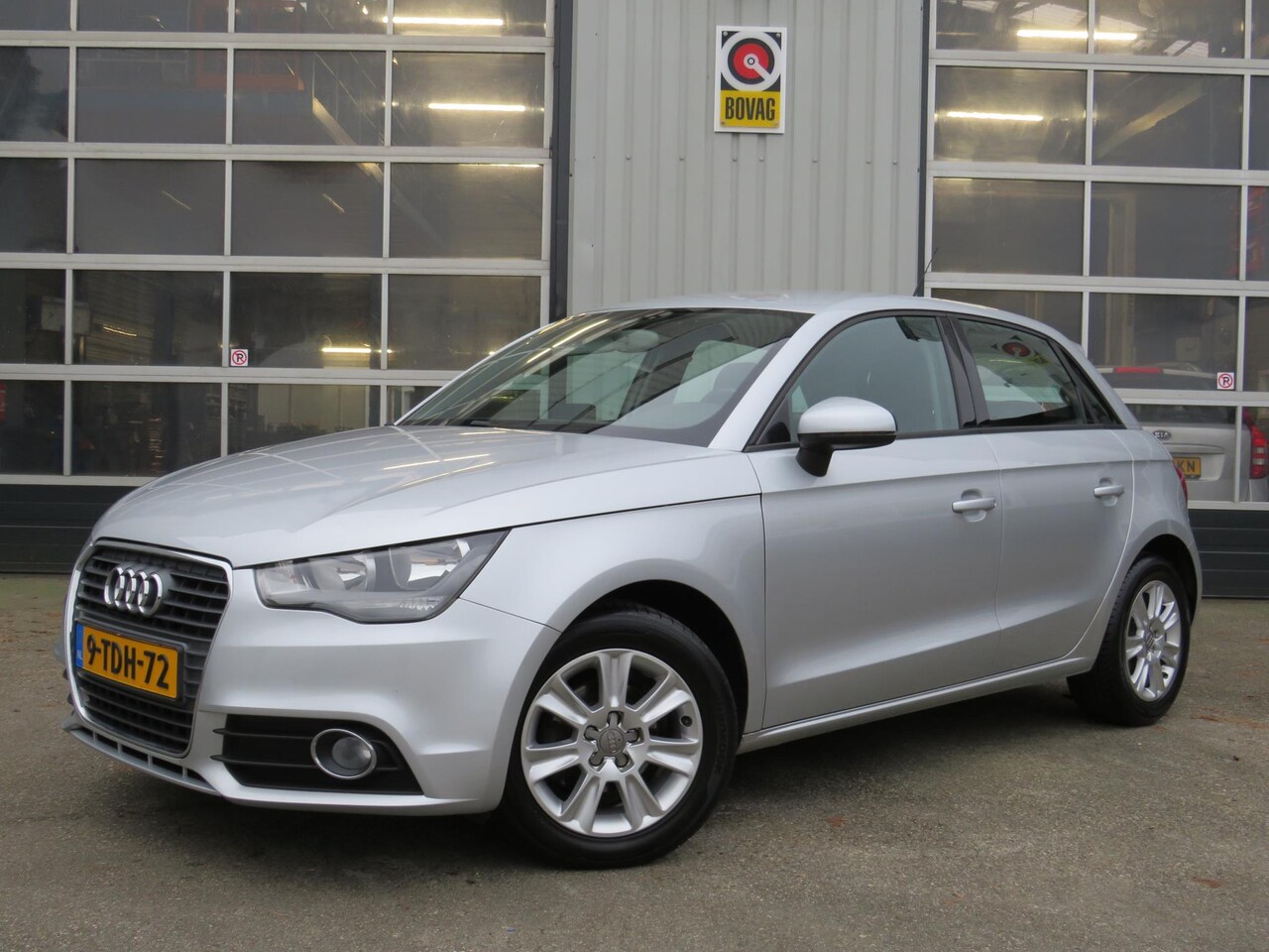 Audi A1 Sportback - 1.2 TFSI Attraction Pro Line Business Navigatie - AutoWereld.nl