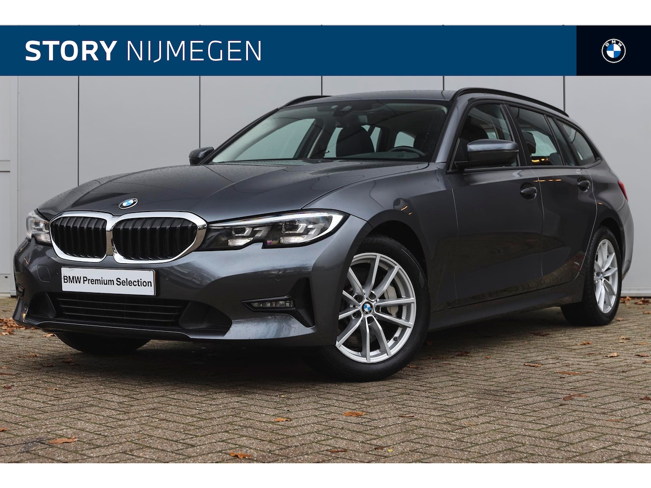 BMW 3-serie Touring - 330i Executive Automaat / Sportstoelen / LED / Live Cockpit Professional / HiFi / PDC voor - AutoWereld.nl