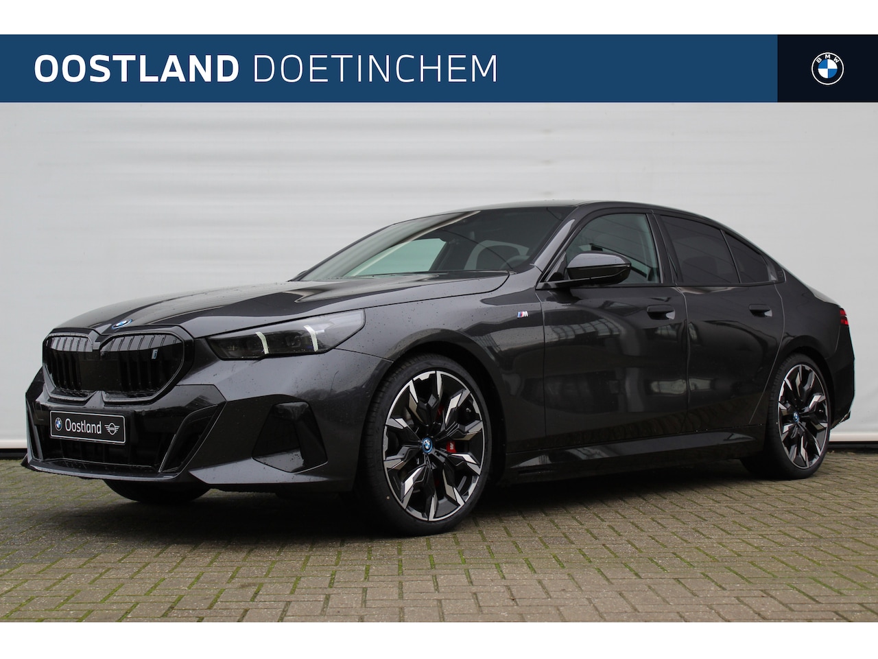 BMW i5 - eDrive40 High Executive M Sport 84 kWh / Panoramadak / Parking Assistant Professional / Ad - AutoWereld.nl