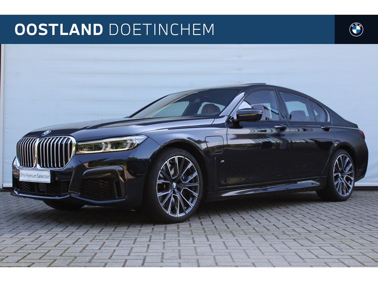 BMW 7-serie - 745e High Executive M Sport Automaat / Schuif-kanteldak / Active Steering / Massagefunctie - AutoWereld.nl