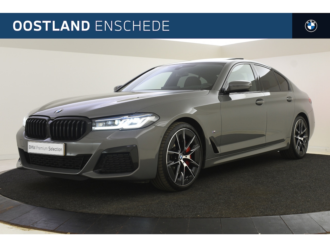 BMW 5-serie - 540i xDrive High Executive M Sport Automaat / Schuif-kanteldak / Bowers & Wilkins / Head-U - AutoWereld.nl