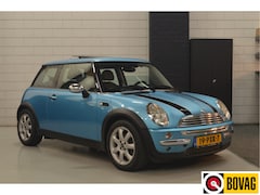 MINI Cooper - Chili 1.6 // AIRCO // PANO //