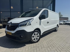 Renault Trafic - 2.0 Energy dCi 120pk L2H1 T29 Work Edition / Navigatie / Camera / Trekhaak