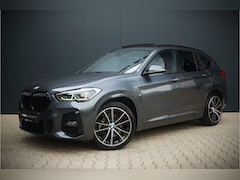 BMW X1 - xDrive25e eDrive High Executive M-Sport | Panoramadak | Leer | Head-Up Display | Camera |