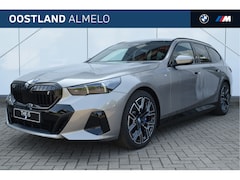 BMW i5 Touring - eDrive40 High Executive M Sport / Adaptieve LED / Parking Assistant Plus / M Sportonderste