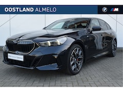 BMW 5-serie - 520i High Exexcutive M Sport Automaat / Panoramadak / Parking Assistant Professional / Ada