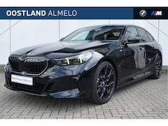 BMW 5-serie - 530e High Executive M Sport Automaat / Panoramadak / Trekhaak / Parking Assistant Plus / A