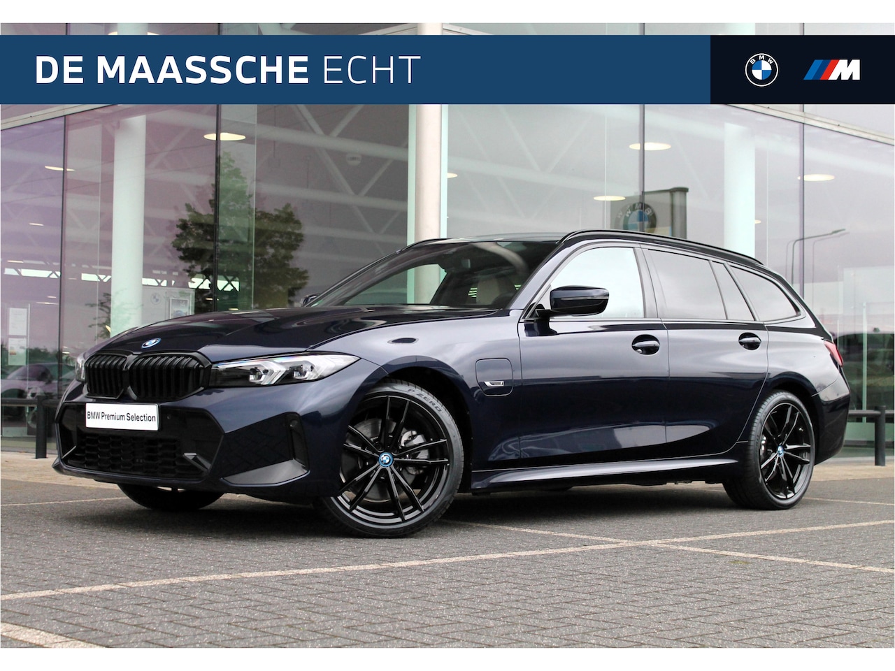 BMW 3-serie Touring - 320e High Executive M Sport Automaat / Trekhaak / Sportstoelen / Stoelverwarming / Widescr - AutoWereld.nl