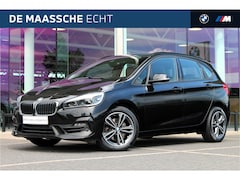 BMW 2-serie Active Tourer - 220i Automaat / Comfort Access / LED / Park Assistant / Stoelverwarming / Harman-Kardon /