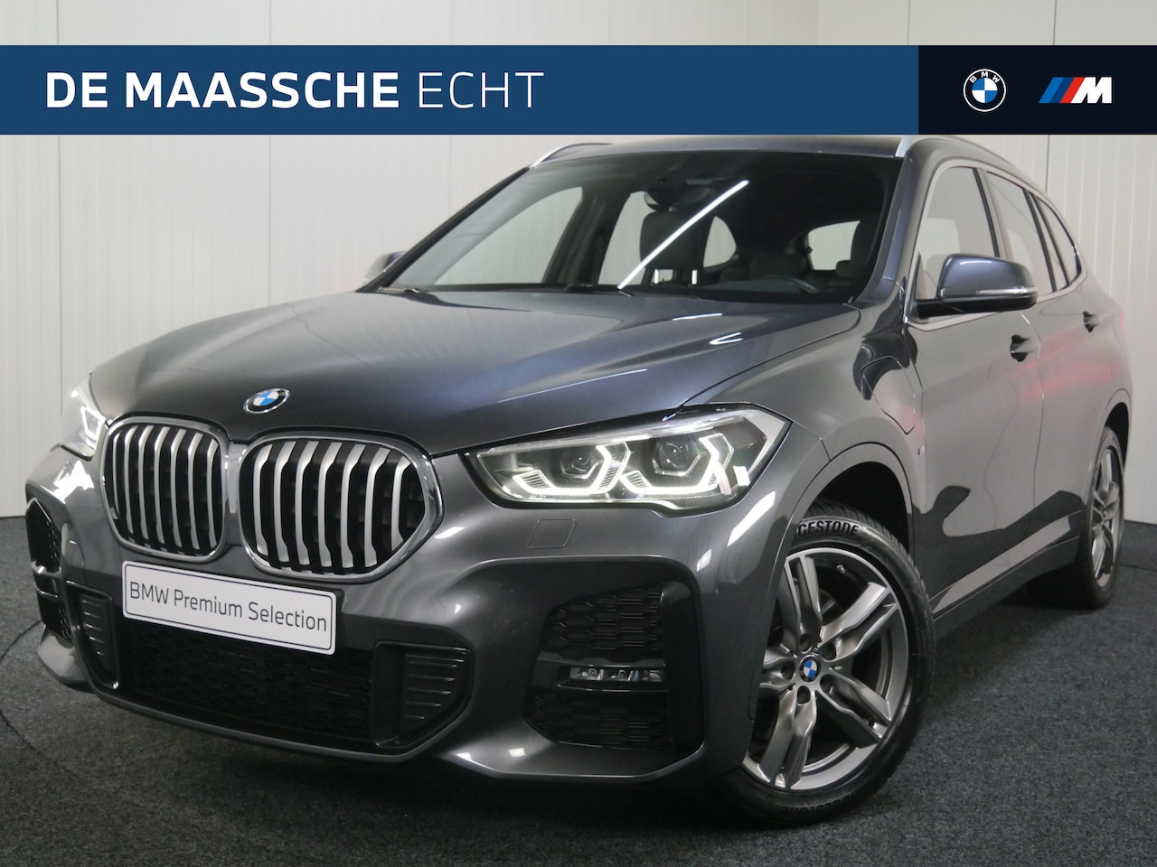 BMW X1 - xDrive25e M Sport Automaat / Sportstoelen / LED / Stoelverwarming / Navigatie / PDC achter - AutoWereld.nl