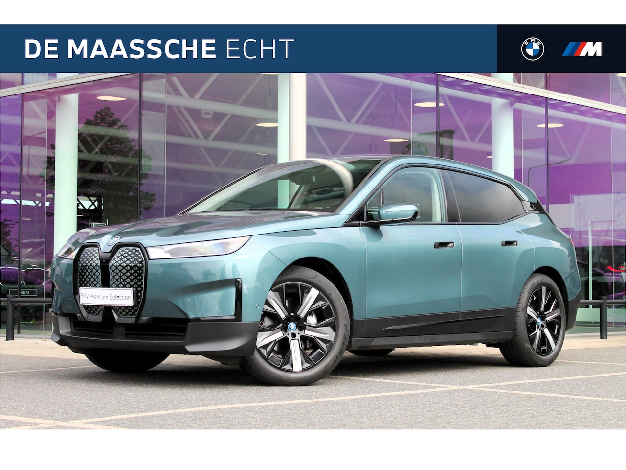 BMW iX - xDrive40 High Executive 71 kWh / Driving Assistant Professional / Comfort Access / Parking - AutoWereld.nl