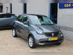 Smart Forfour - 1.0 Automaat Airco Hoge instap