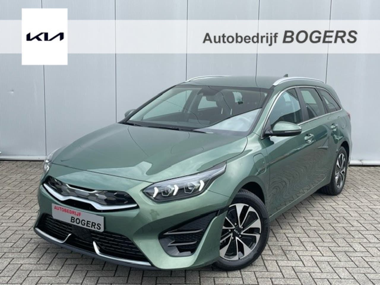 Kia Cee'd Sportswagon - Ceed 1.6 GDI PHEV DynamicLine Climate Control, Adaptive Cruise Control, 16"Lm, Navigatie v - AutoWereld.nl