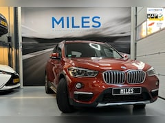 BMW X1 - SDrive20i Orange Edition III