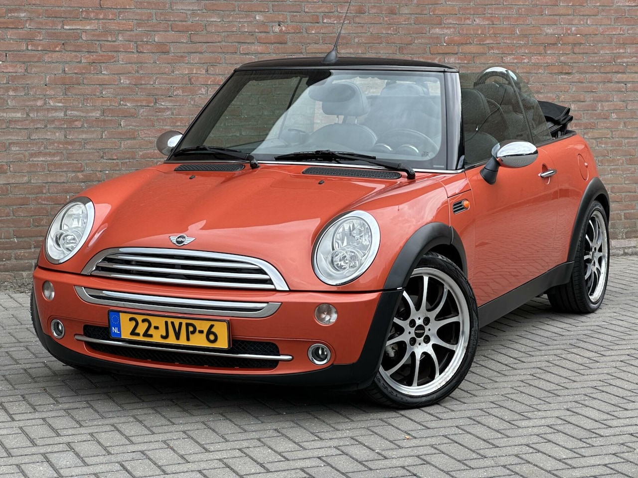 MINI Cabrio - 1.6 Cooper Cabrio Automaat - Leder - Works Velgen - Complete Historie - AutoWereld.nl