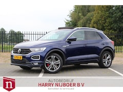 Volkswagen T-Roc - 1.5 TSI Sport R-Line Panodak / Beats Audio / Trekhaak / Navi / LED / Clima / 18Inch