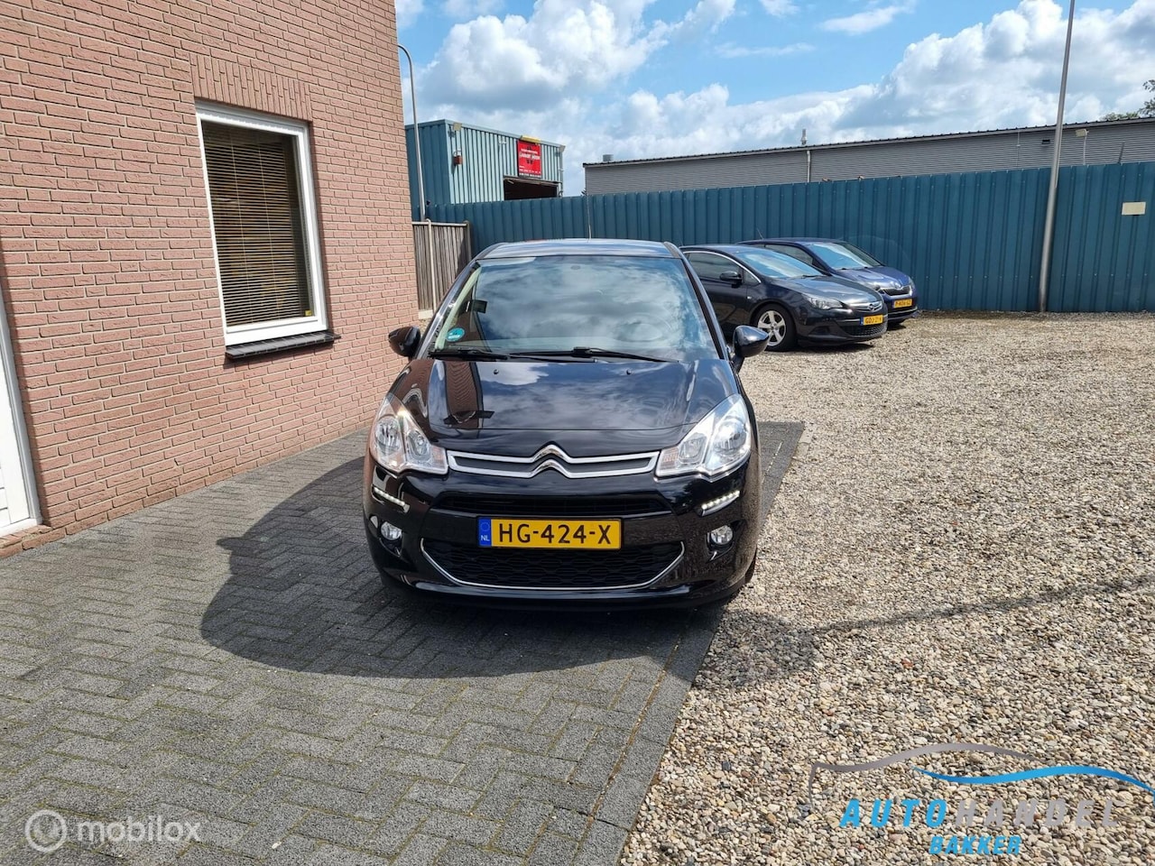 Citroën C3 - 1.2 PureTech Collection 1.2 PureTech Collection 5 drs , trekhaak, navi, - AutoWereld.nl