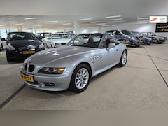 BMW Z3 Roadster - 1.9 Automaat NIEUWE APK