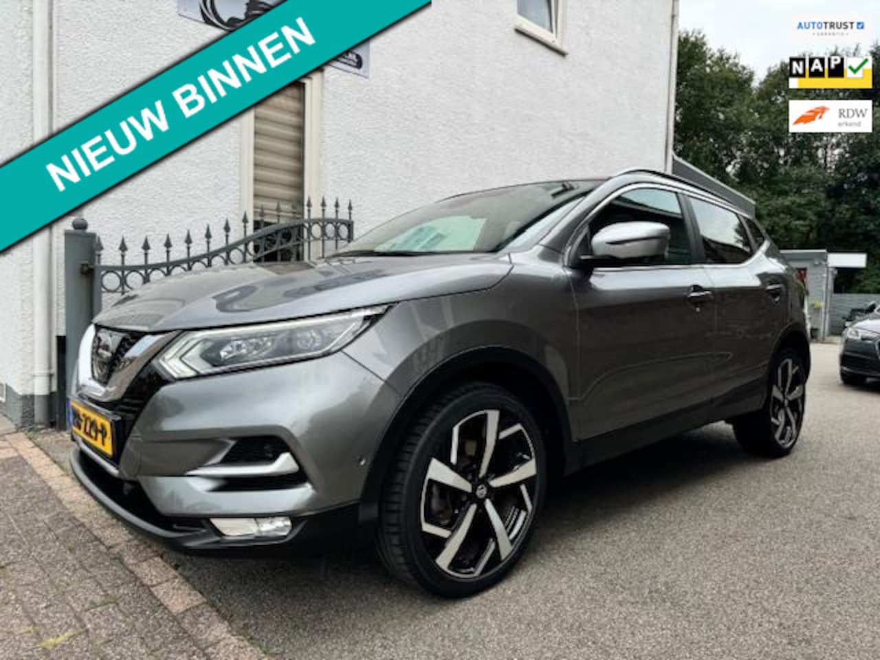 Nissan Qashqai - 1.2 Tekna + | Automaat | Pano| Memory | NAP - AutoWereld.nl