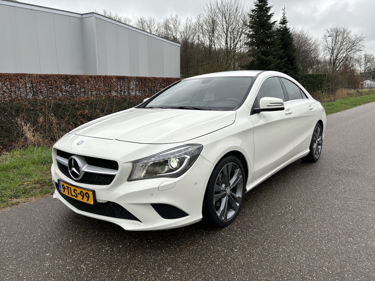 Mercedes-Benz CLA-Klasse - 180 Edition 1 / NAVI / AIRCO / CRUISE / 161dkm! NAP! - AutoWereld.nl