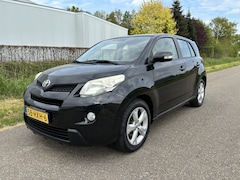 Toyota Urban Cruiser - 1.3 VVT-i Aspiration / NAVI / AIRCO / CRUISE