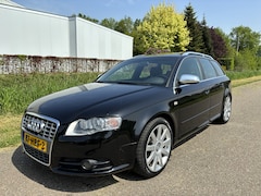 Audi A4 Avant - 4.2 V8 S4 quattro / AUTOMAAT / RECARO / NAVI / SCHUIFDAK / YOUNGTIMER