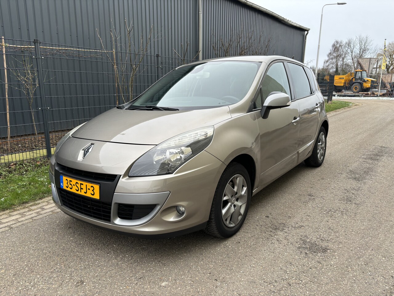 Renault Scénic - 1.4 TCE Parisienne / NAVI / AIRCO ECC / CRUISE - AutoWereld.nl