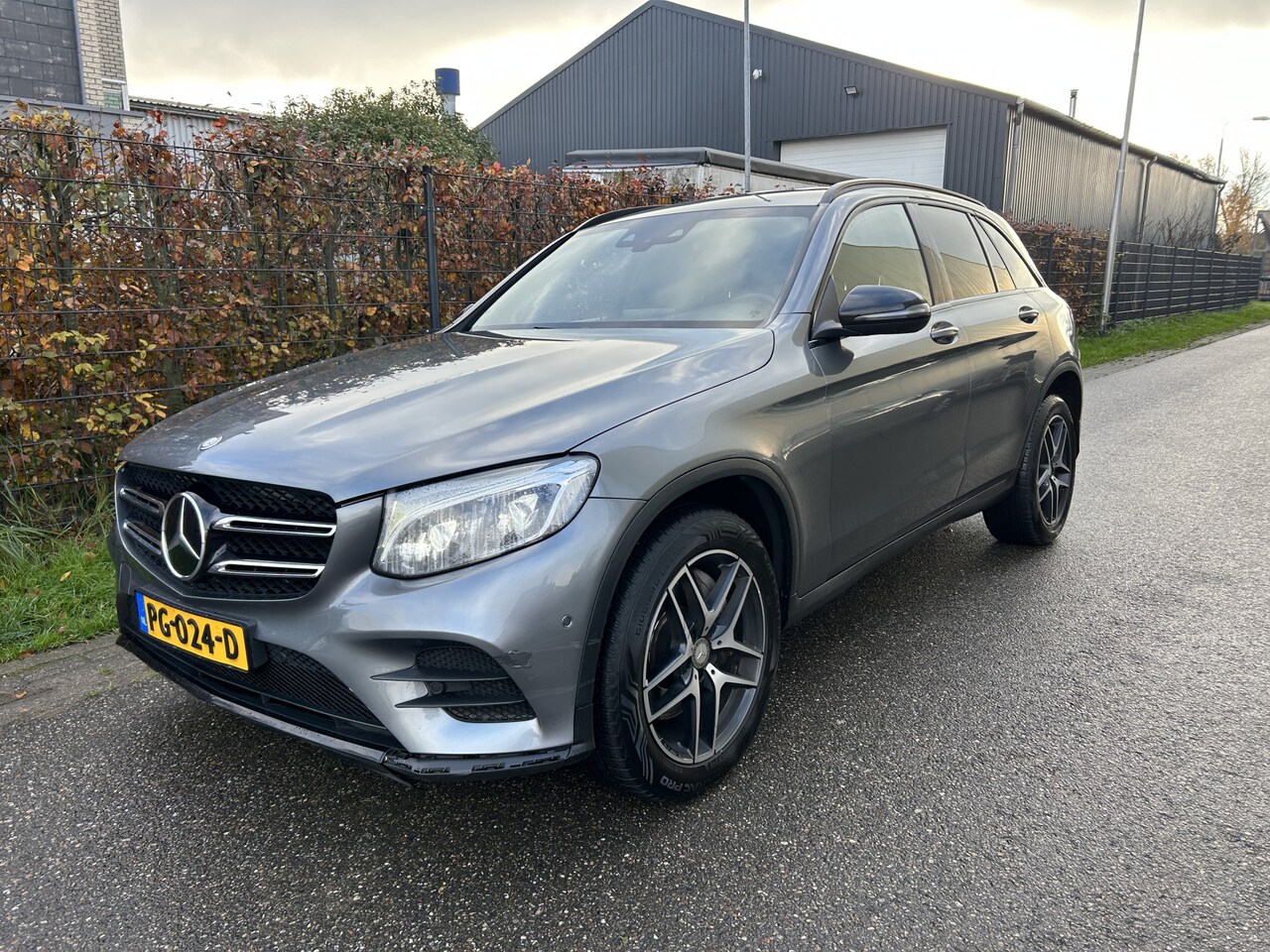 Mercedes-Benz GLC-klasse - 250 d 4MATIC Prestige / RONDOM SCHADE - AutoWereld.nl