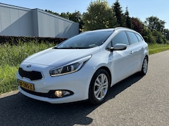 Kia Cee'd Sportswagon - 1.6 GDI Comfort Pack / AIRCO / STOELVERWARMING