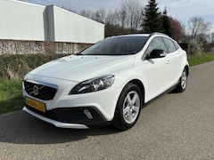 Volvo V40 Cross Country - 1.6 T4 Kinetic / AIRCO / NAVI / CRUISE