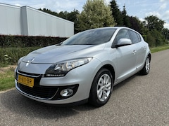 Renault Mégane - 1.2 TCe Authentique / AIRCO / NAVI / CRUISE / 130dkm