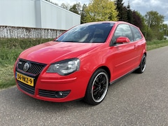 Volkswagen Polo - 1.8 GTI / AIRCO ECC / NAVI / CRUISE