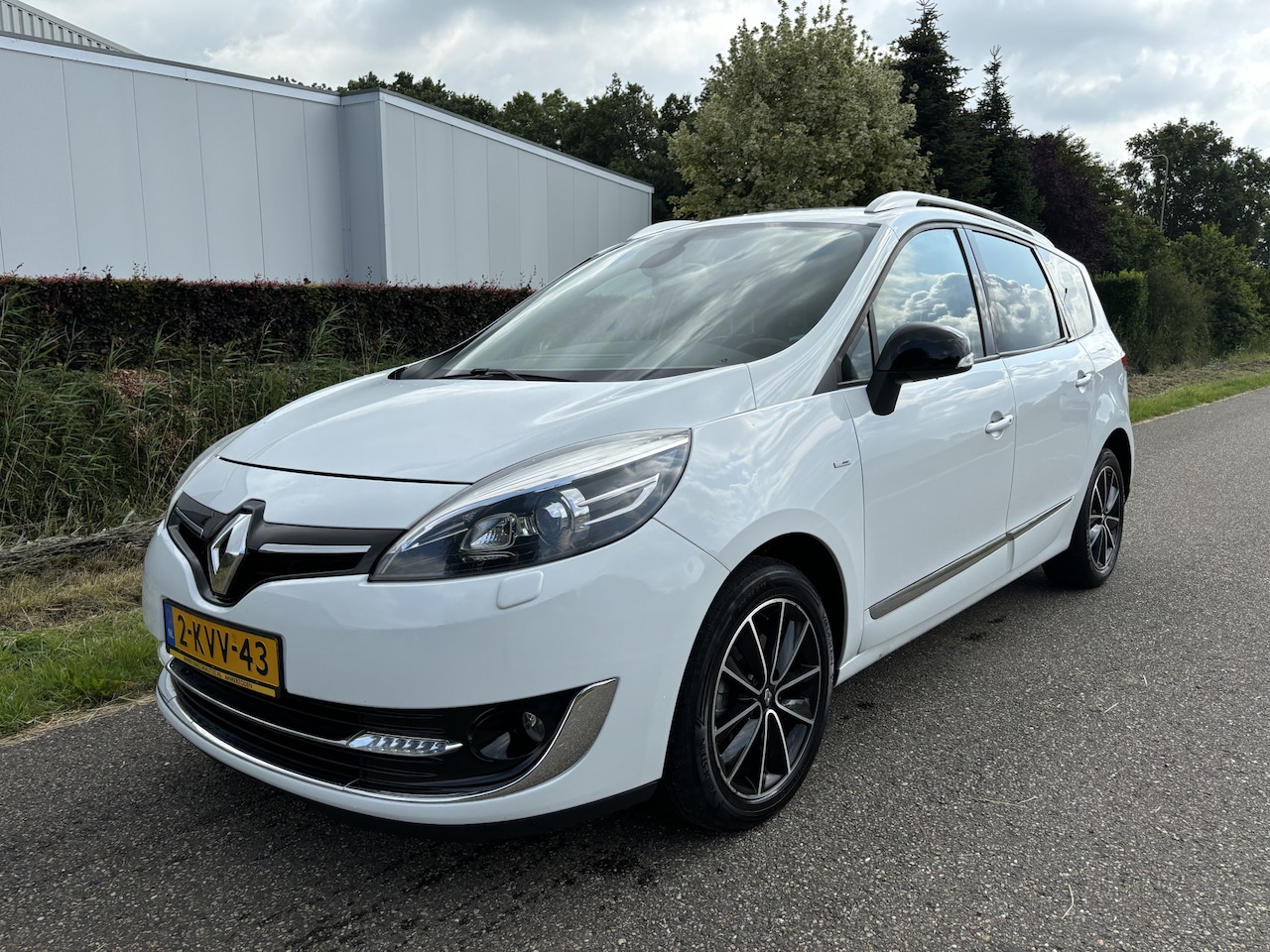 Renault Grand Scénic - 1.2 TCe Bose / NAVI / AIRCO / CRUISE - AutoWereld.nl