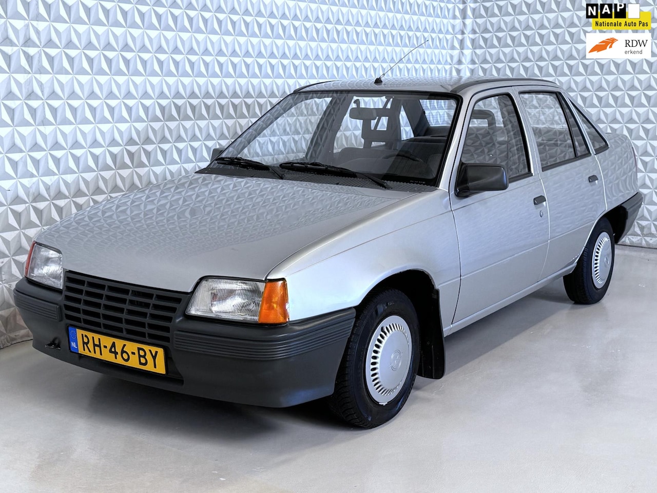 Opel Kadett - 1.3S GT ORIGINEEL NEDERLANDS GELEVERD!! - AutoWereld.nl