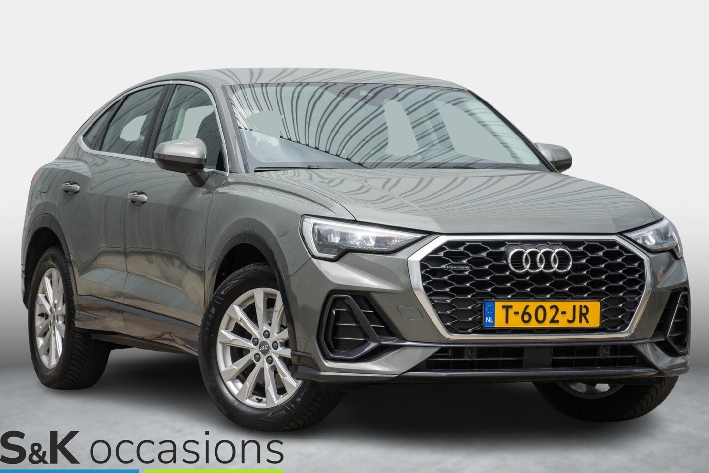 Audi Q3 Sportback - 45 TFSI quattro 230pk Pro Line Leder LED Trekhaak - AutoWereld.nl