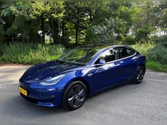 Tesla Model 3 - Long-Range AWD