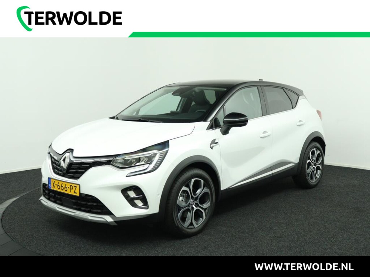 Renault Captur - 1.6 E-Tech Hybrid 145 techno | Adaptieve Cruise Control | 360 Camera | Stuurwiel verwarmd - AutoWereld.nl