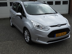 Ford B-Max - 1.0 EcoBoost Titanium panodak ,trekhaak, pdc