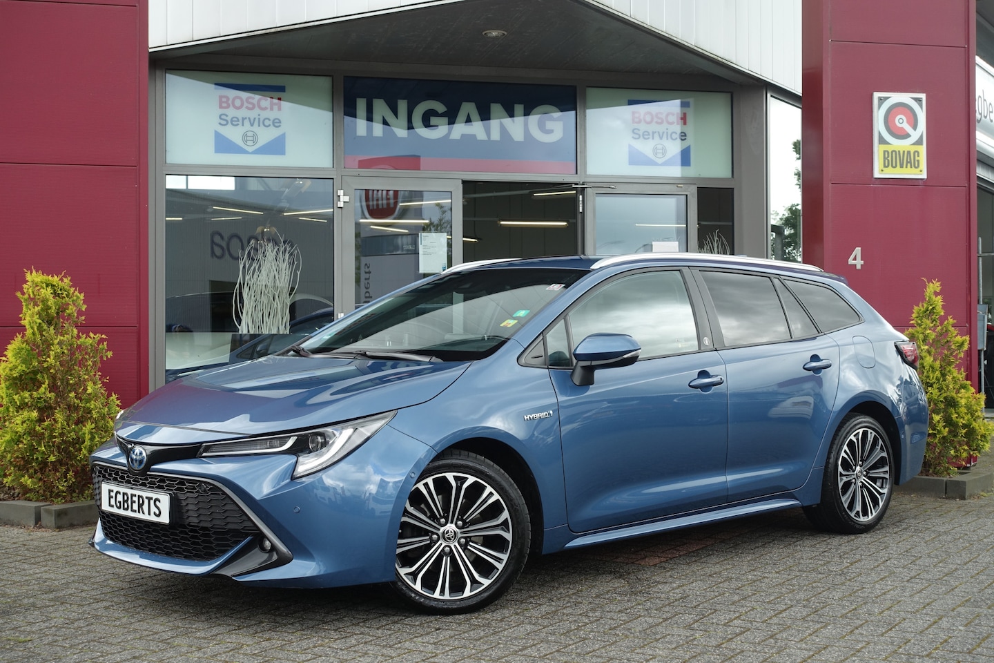 Toyota Corolla Touring Sports - 2.0 Hybrid TeamNL 2.0 Hybrid TeamNL - AutoWereld.nl