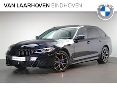 BMW 5-serie Touring - 530e High Executive M Sport Automaat / Panoramadak / Trekhaak / Laserlight / Parking Assis