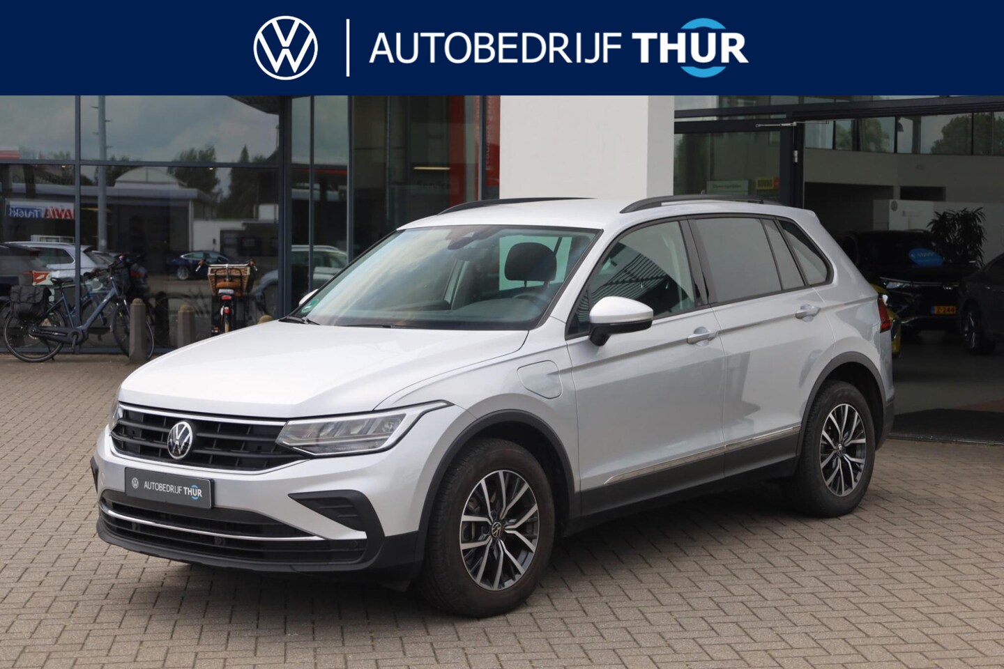 Volkswagen Tiguan - 1.4 TSI eHybrid Life 245PK / 180kW Wegklapbare trekhaak, Ergo-Active voorstoelen met verle - AutoWereld.nl