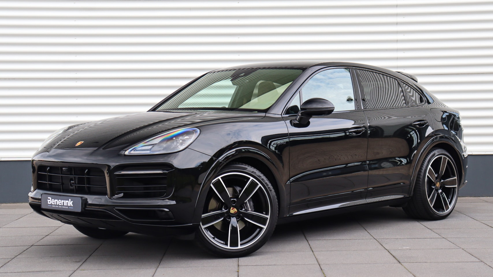 Porsche Cayenne - 3.0 E-Hybrid Platinum Edition SportDesign | Panoramadak | Surround View | BOSE Sound | Tre - AutoWereld.nl