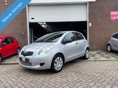 Toyota Yaris - 1.0 VVTi + | 1e Eigenaar | Dealer Onderhouden | Airco