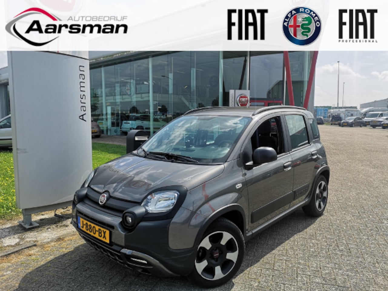 Fiat Panda - 1.0 Hybrid City Cross | Parkeersensoren | Bluetooth | Crossbumpers - AutoWereld.nl