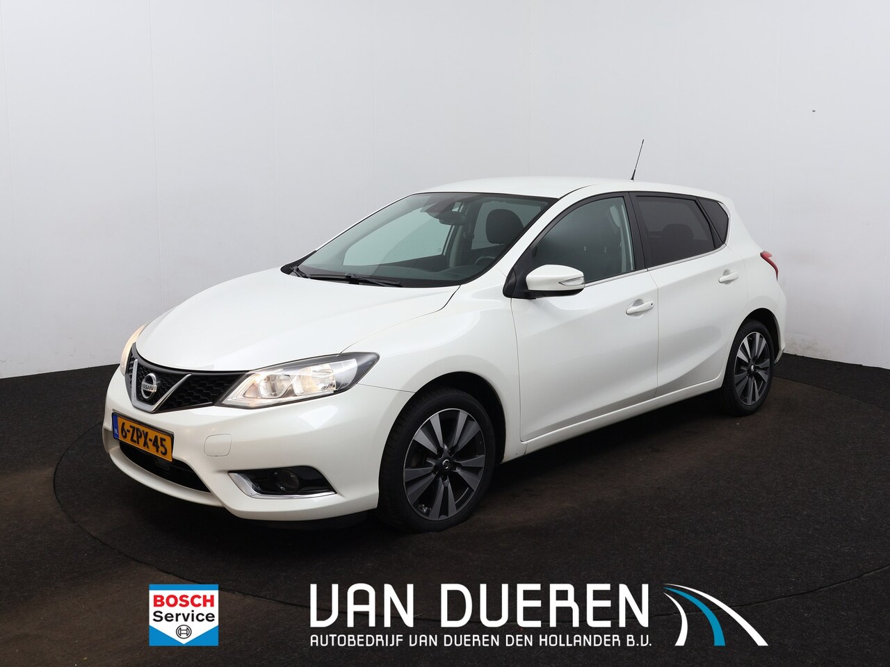 Renault Mégane - Nissan Pulsar 1.2 DIG-T Connect Edition - AutoWereld.nl