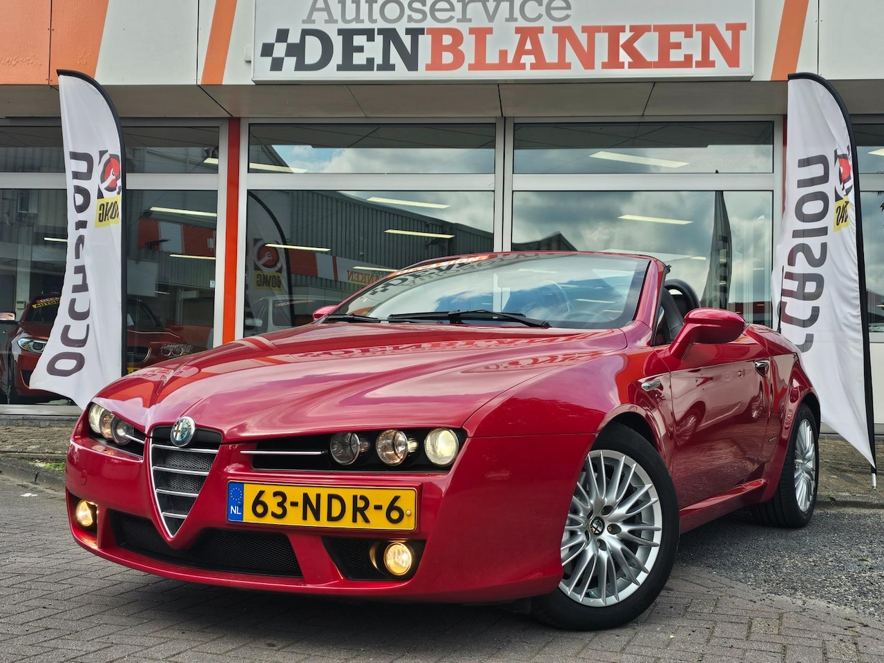 Alfa Romeo Spider - 1.7 Turbo 200pk Exclusive Sport BJ.2010 / Navi / Leer / Xenon / Cruise / Pdc / Clima / 17 - AutoWereld.nl