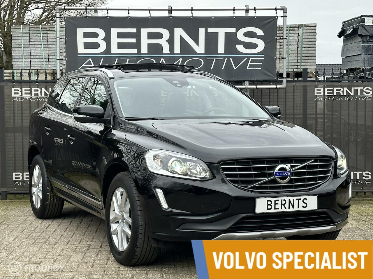 Volvo XC60 - T5 AWD Summum|Navi|Schuifdak|Leder|Stoelverwarming - AutoWereld.nl