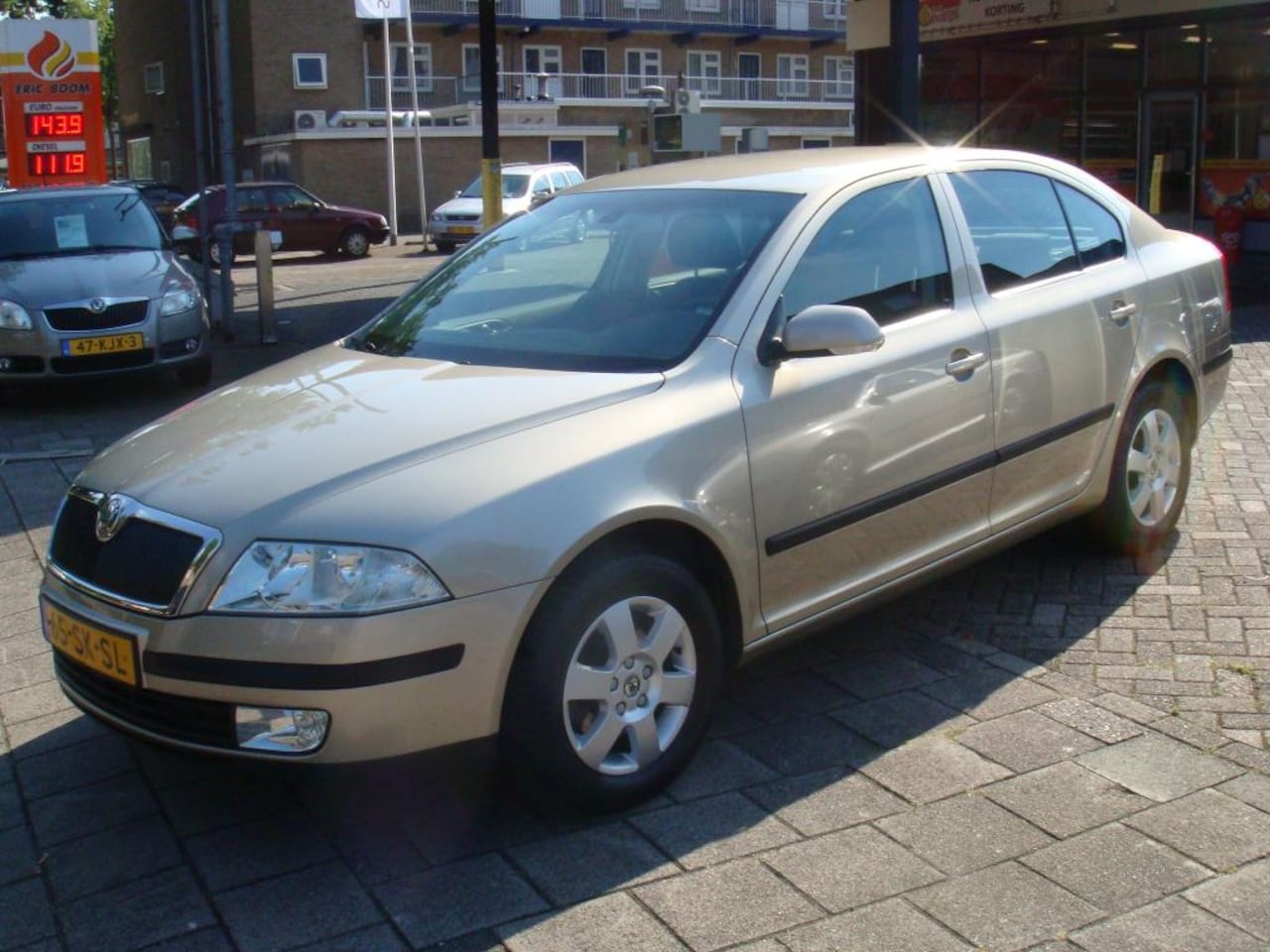 Skoda Octavia - 1.6/75KW HB. AUTOMAAT! ELEGANCE ! 149dkm! - AutoWereld.nl