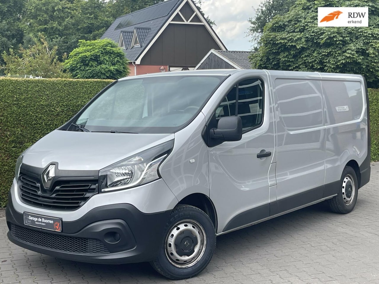 Renault Trafic - bestel 1.6 dCi T29 L2H1 Comfort | TREKHAAK | AIRCO | CRUISE CONTROL - AutoWereld.nl